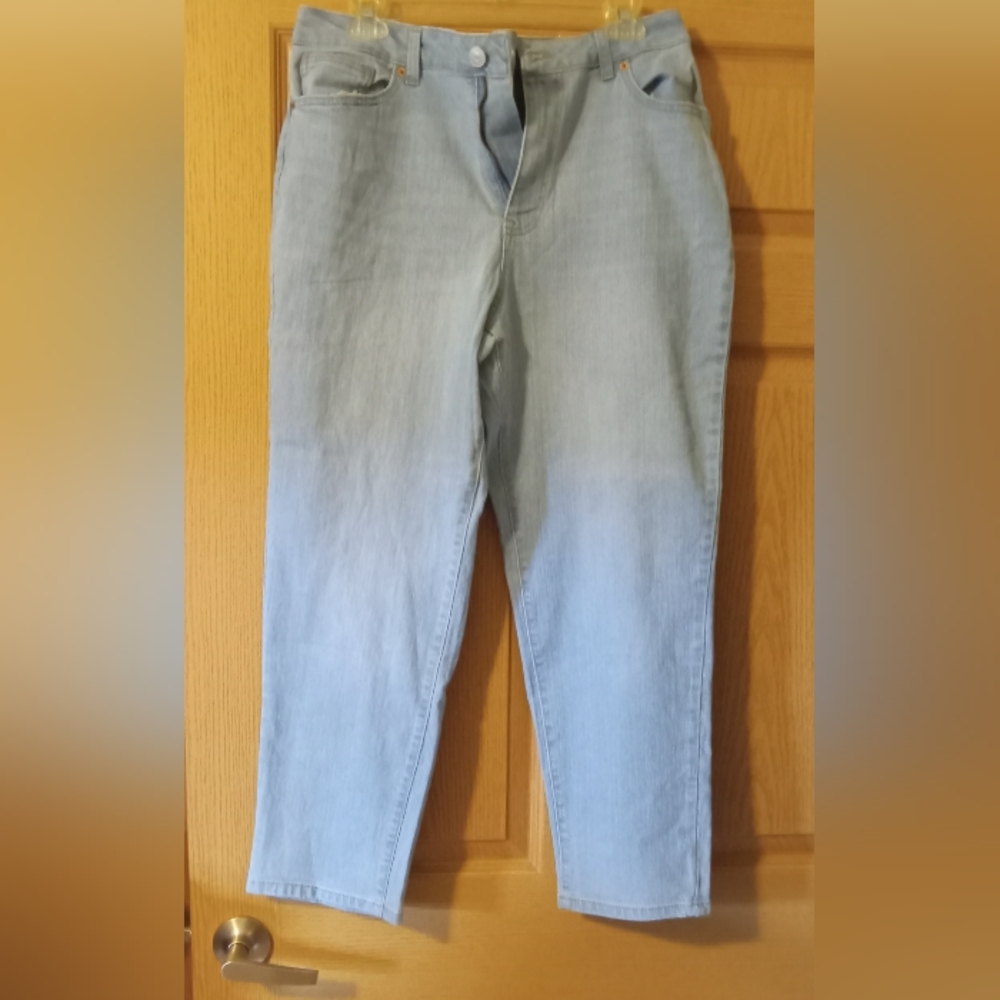 NB cropped jeans